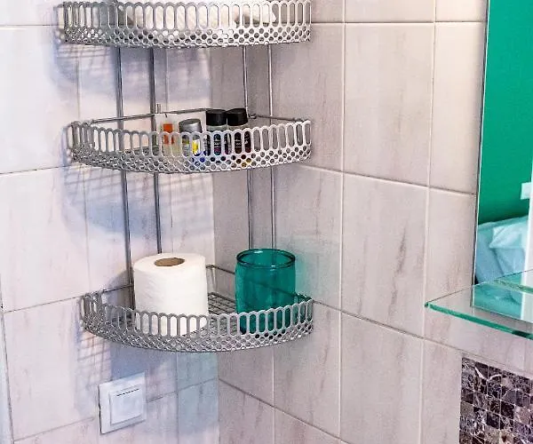 Ritsinia Aparthotel 3*